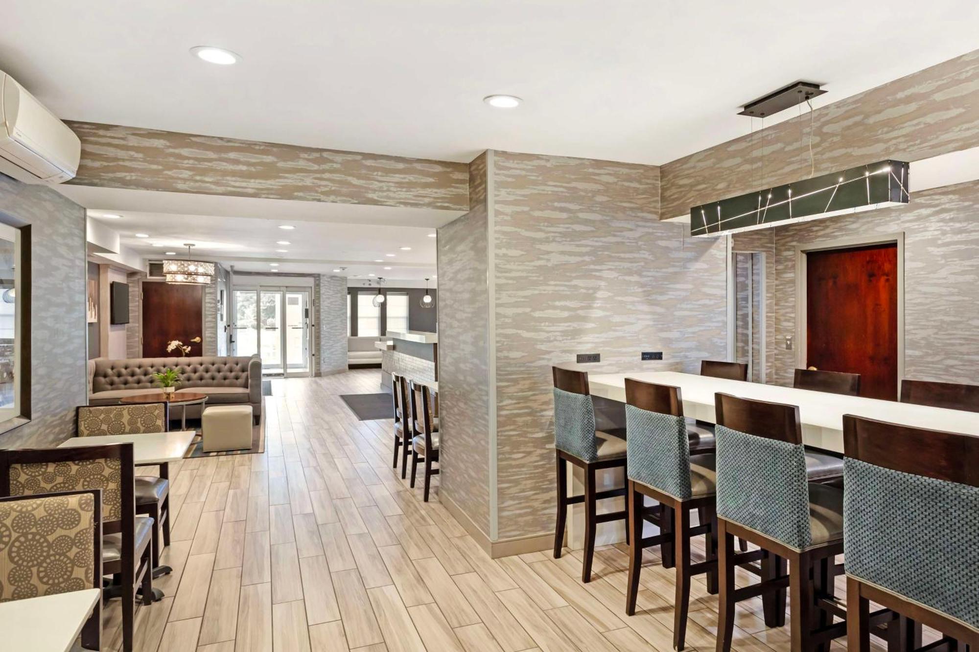 Best Western Plus Fairfield Hotel Bagian luar foto