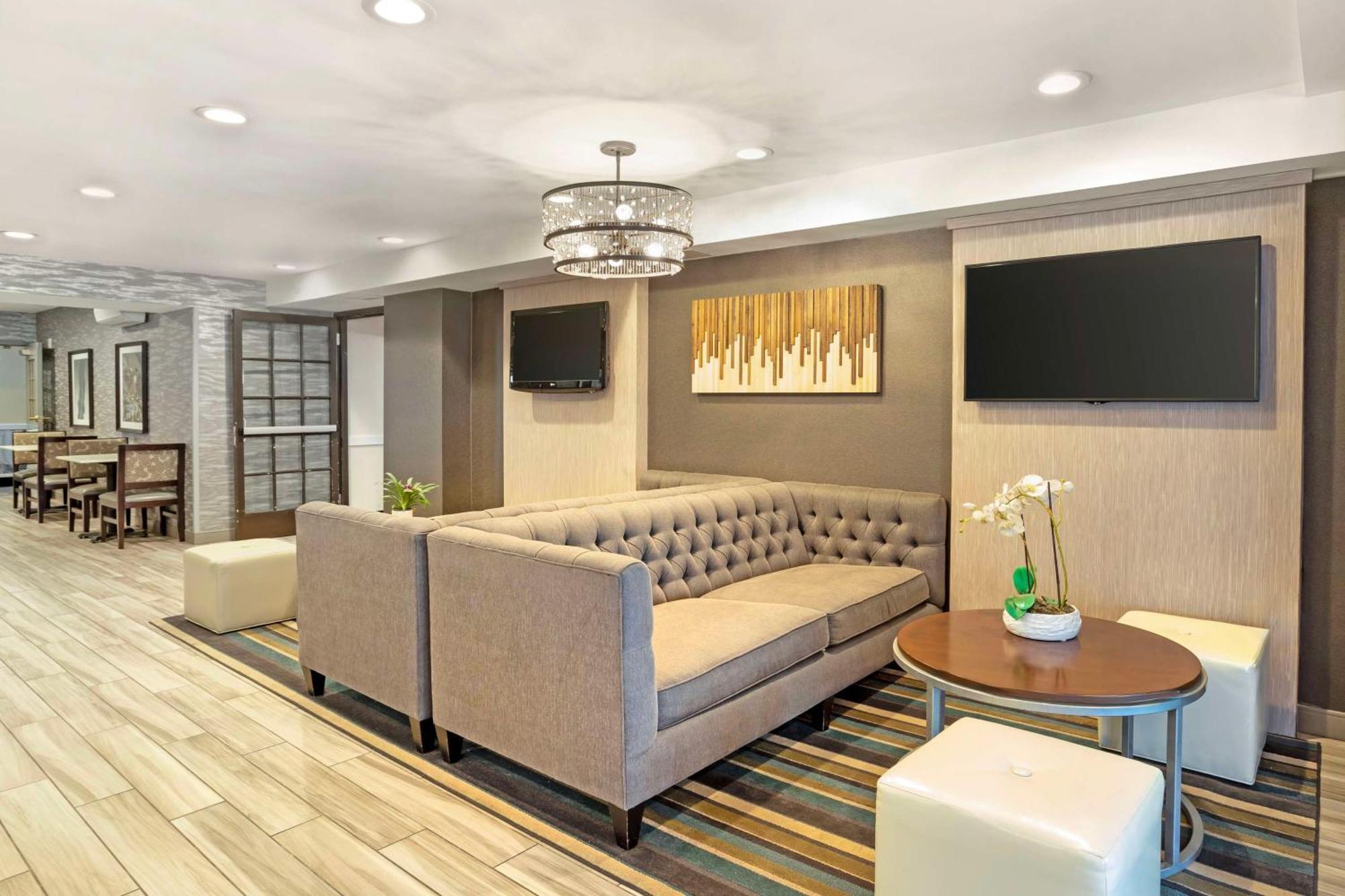Best Western Plus Fairfield Hotel Bagian luar foto