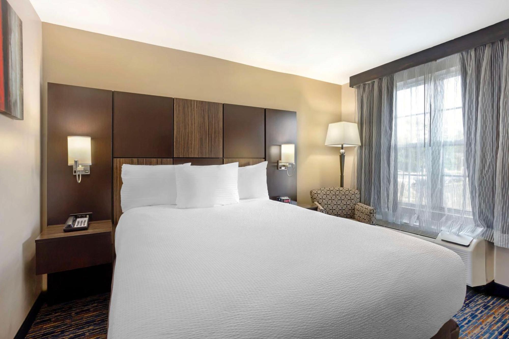 Best Western Plus Fairfield Hotel Bagian luar foto
